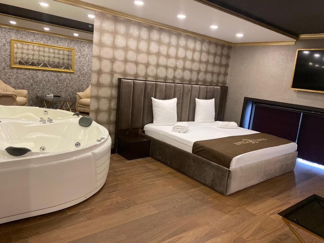 Vg Hotel Erywań Zewnętrze zdjęcie